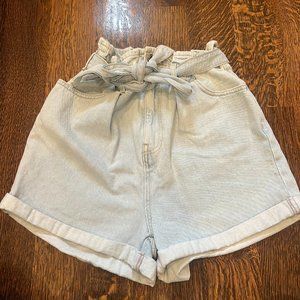 New Look Denim paperbag waist light blue denim shorts with tie in front US 8
